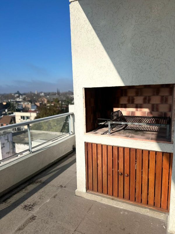 DEPARTAMENTO EN AV. HUMBERTO - Imagen 15