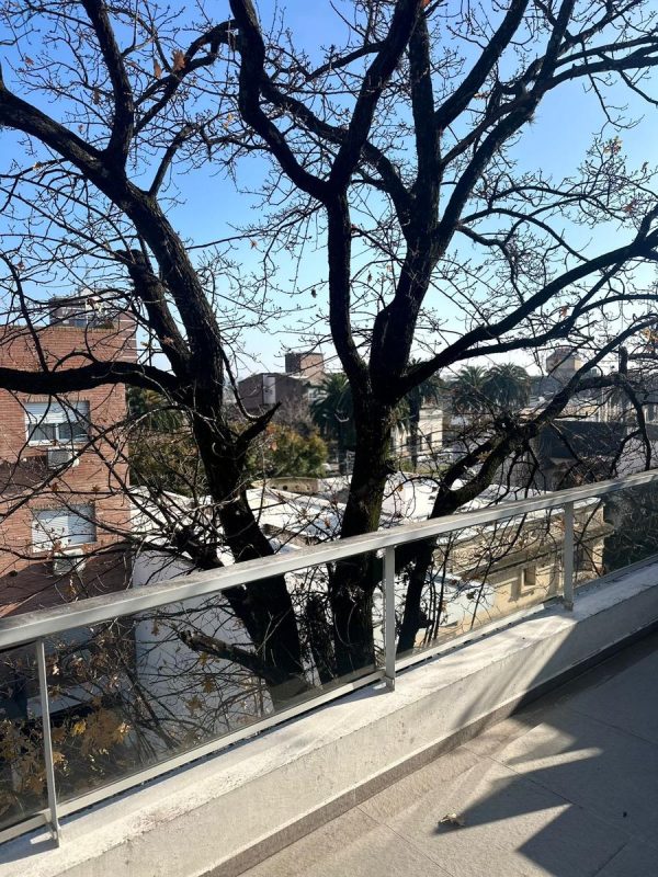 DEPARTAMENTO EN AV. HUMBERTO - Imagen 11